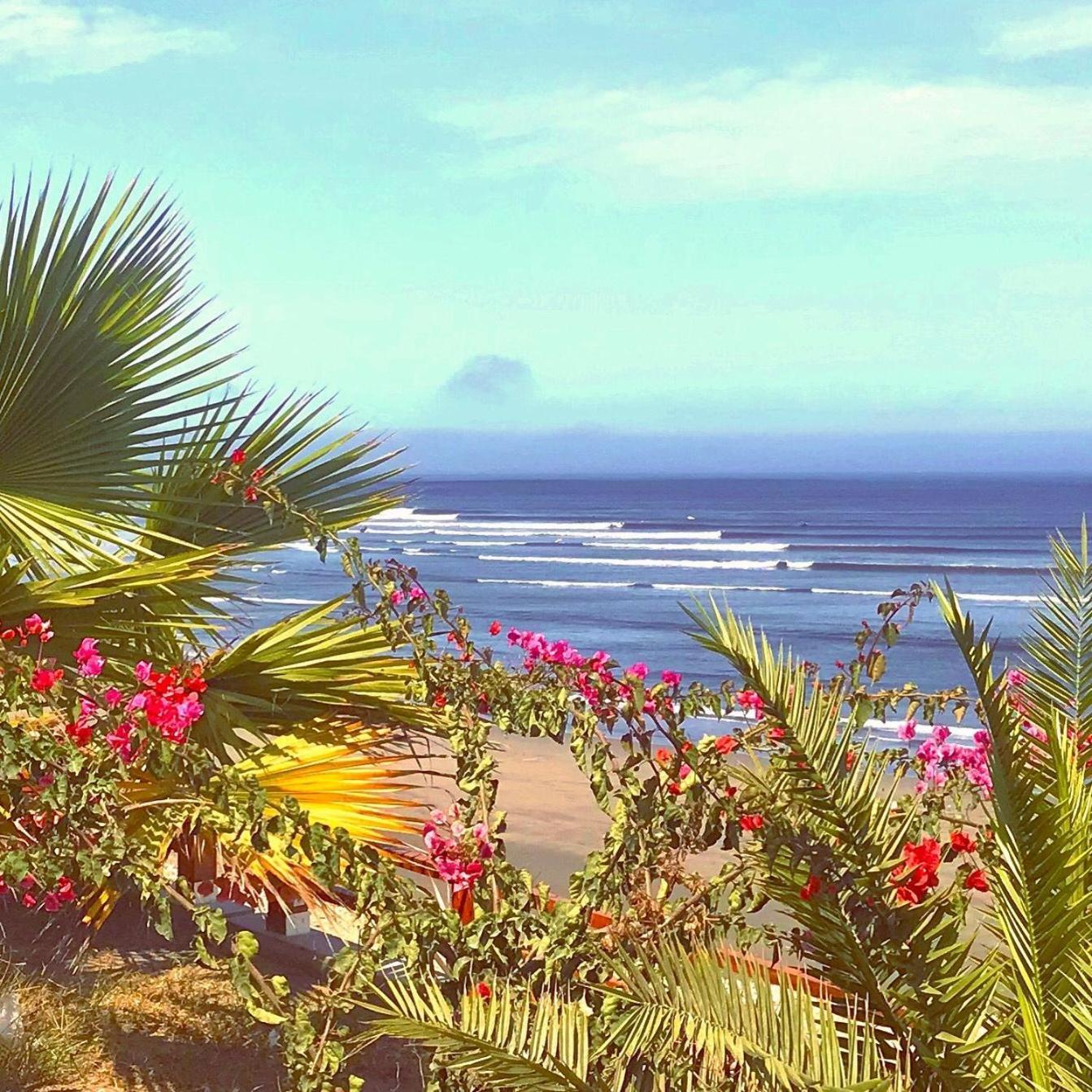 Surf House Chicama Hotel Пуерто Чикама Екстериор снимка