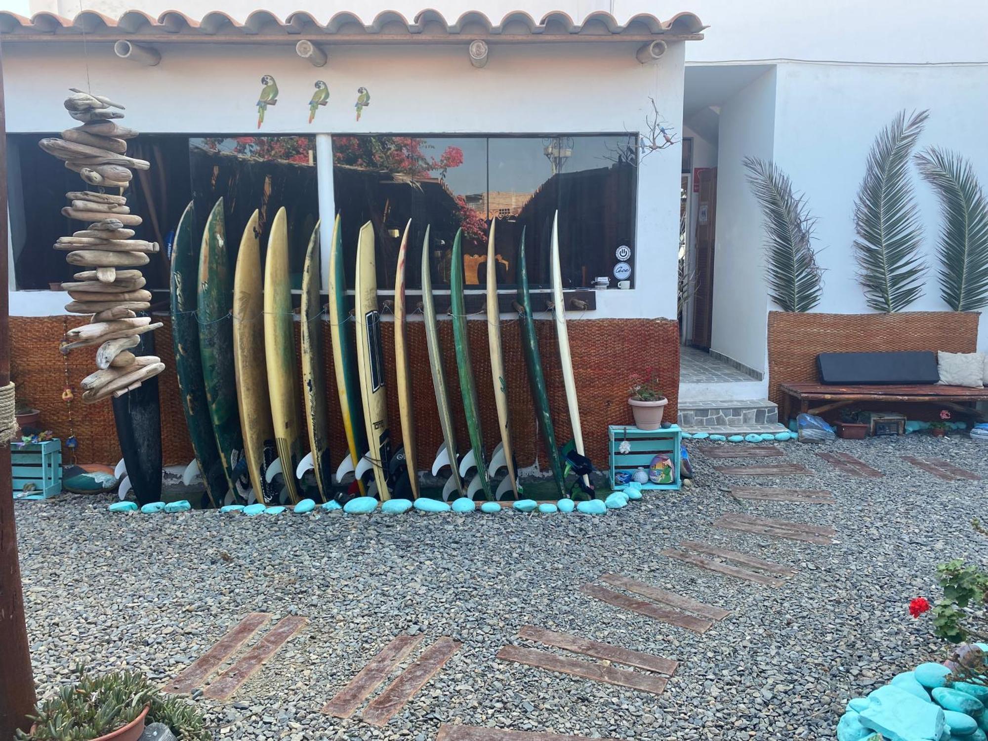 Surf House Chicama Hotel Пуерто Чикама Екстериор снимка