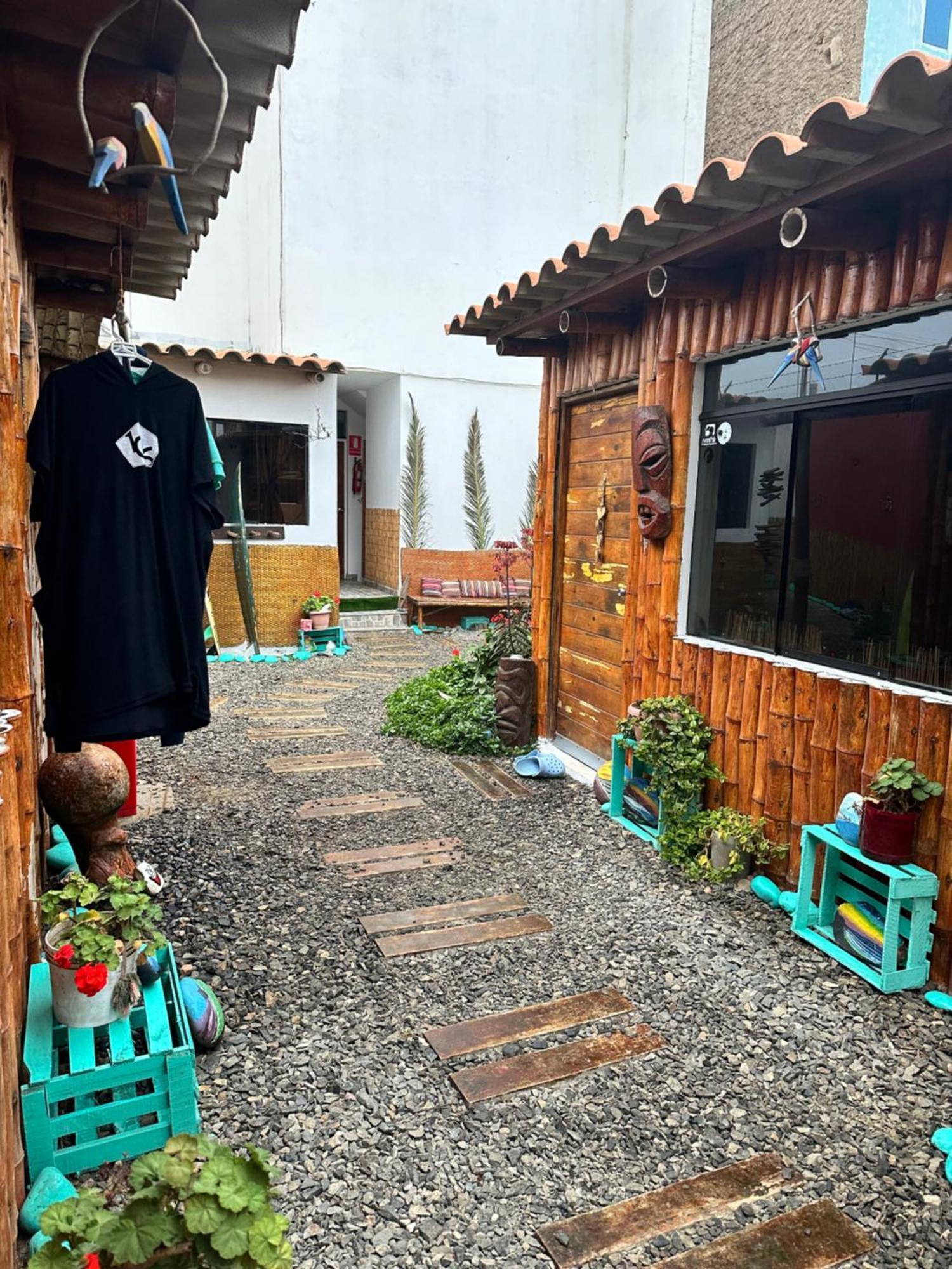 Surf House Chicama Hotel Пуерто Чикама Екстериор снимка